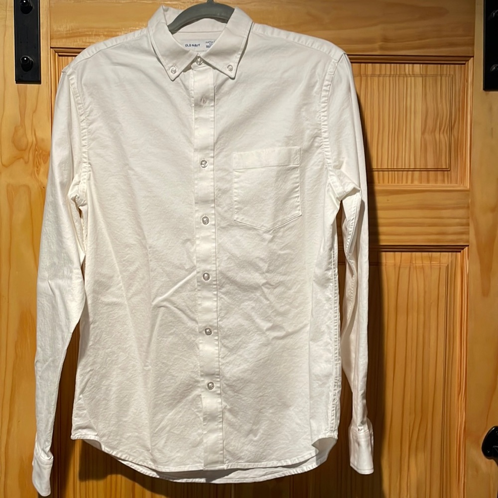 White stretch button down shirt